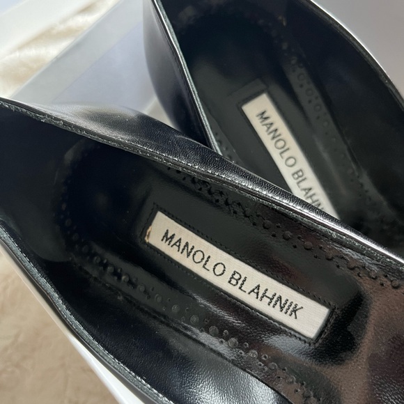 Manolo Blahnik Lisa Pump in 70mm - Picture 4 of 5